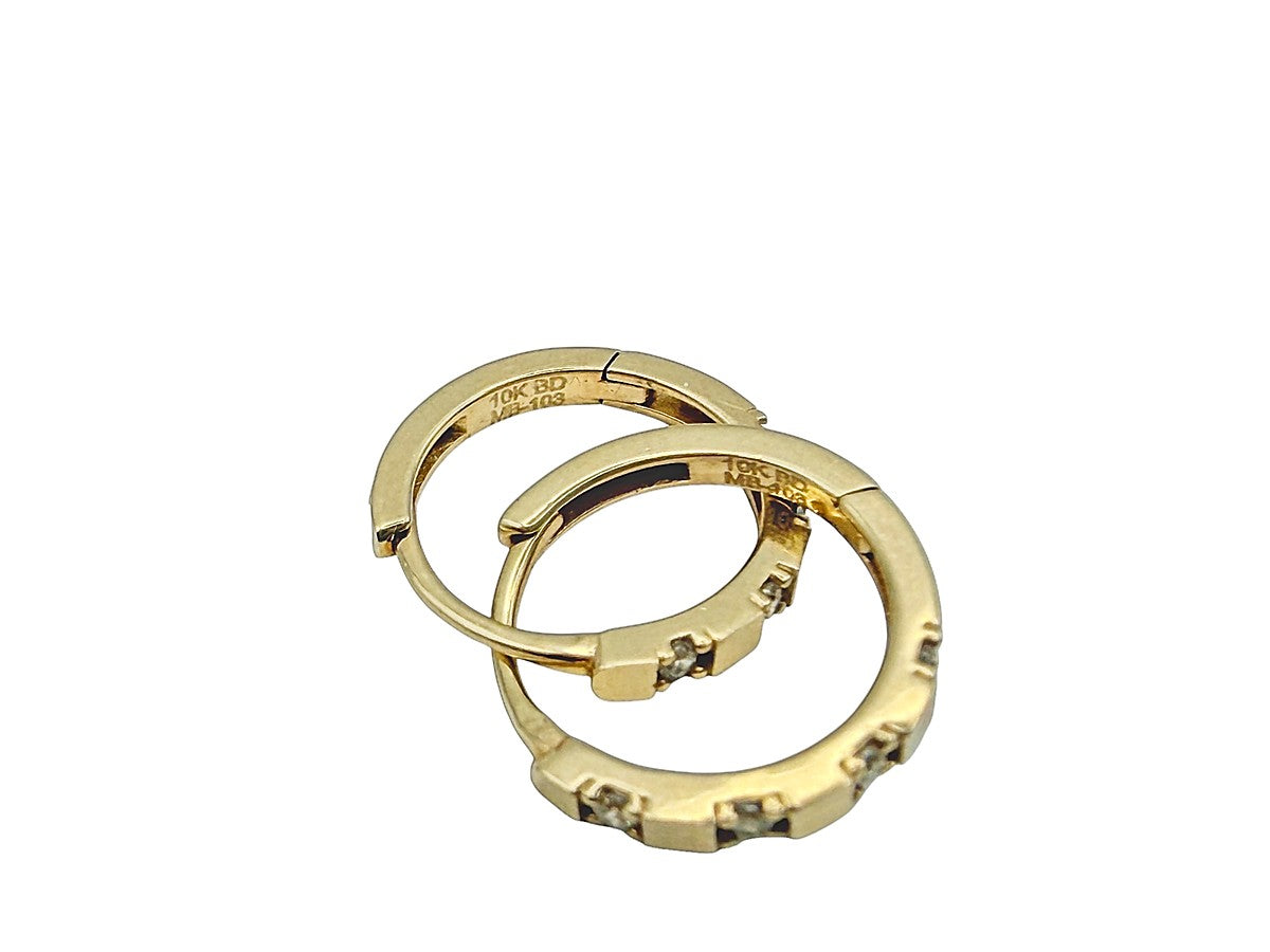 Huggies de Oro 10K con Circonias